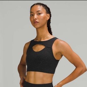 Lululemon Everlux Cut-Out Train Bra *Medium Support, B/C Cups